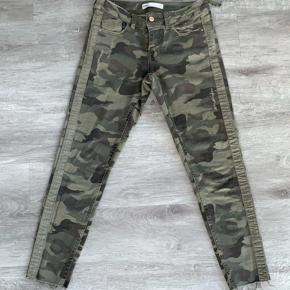 Zara Distressed Camo Jeans